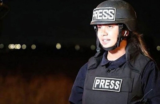 Gazze sınırında bulunan gazeteci Fulya Öztürk'e tehdit