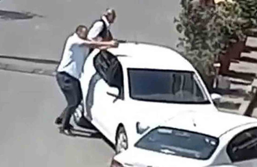 MHP'li eski başkan cinayetinin firari zanlısı kadın kıyafetiyle yakalandı