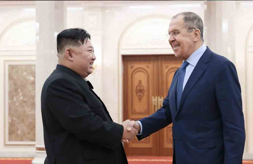 Lavrov, Kuzey Kore lideri Kim ile görüştü