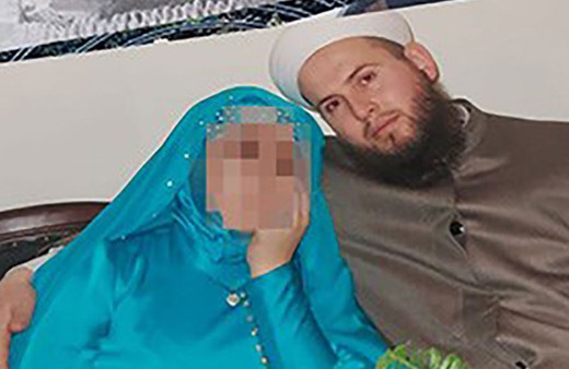 Hiranur Vakfı kurucusu Yusuf Ziya Gümüşel'e 6 yaşında kızını evlendirmekten hapis cezası