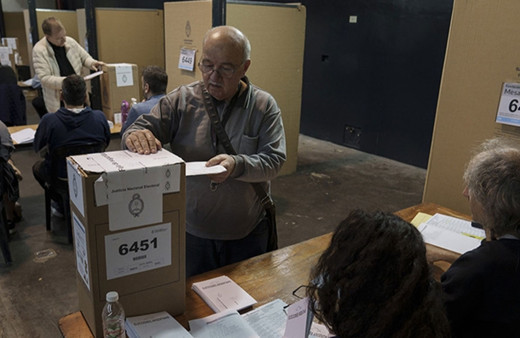 Arjantin'de devlet başkanı seçimi 2. tura kaldı!