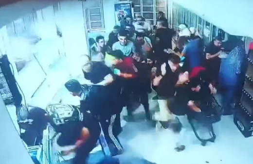 İsrail marketi vurdu içerdeki insanlar böyle öldü! Tamamı sivil genç ve çocuklar işte o anların videosu