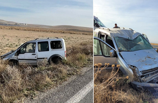 Afyonkarahisar'da hafif ticari araç şarampole devrildi: 1 kişi öldü