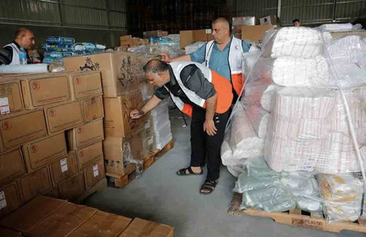 Filistin Kızılay'ı duyurdu: Gazze için 4'üncü yardım konvoyu Refah'ı geçti