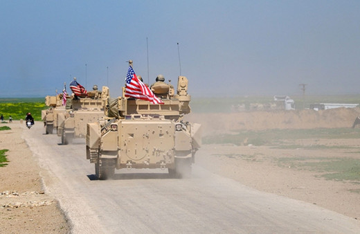 Suriye'de ABD askeri üssüne 8 saldırı roketler peş peşe ateşlendi