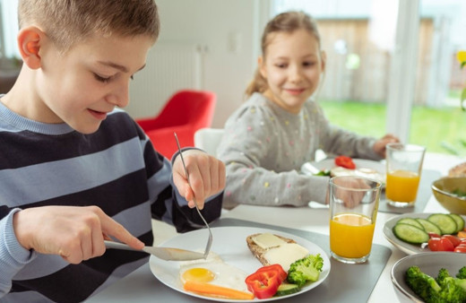 Çocuğunuzu okula kahvaltı etmeden göndermeyin!