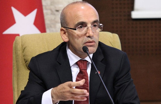 Hazine ve Maliye Bakanı Mehmet Şimşek, KKTC'li mevkidaşı ile bir araya geldi