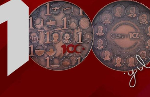 Darphane Cumhuriyet'in 100. Yılı'na özel hatıra para bastı