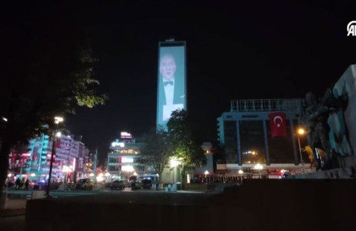 Atatürk'ün Nutuk okuduğu anlar yapay zekayla canlandı!