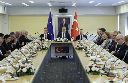 Dışişleri Bakanı Hakan Fidan, AB üyesi ülkelerin büyükelçilerini kabul etti