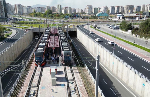 Kayseri'de yeni tramvay hattı ile raylı sistem uzunluğu 46 kilometreye ulaştı