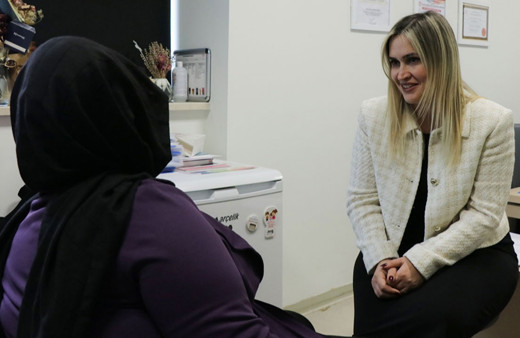 Genç kadına karın iç zarından cinsel organ yapıldı!