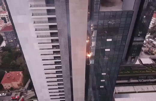 İstanbul'da Torunlar rezidansta yangın çıktı! Rezidans boşaltıldı büyük panik...