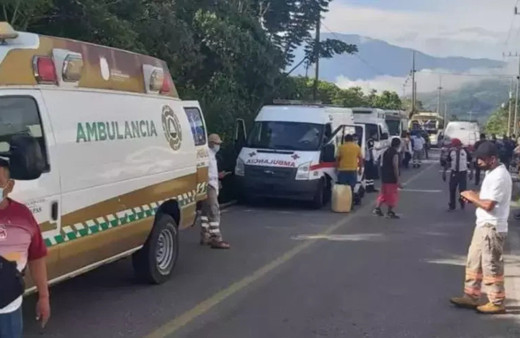 Meksika'da hava ambulansının düşmesi sonucu 4 kişi öldü
