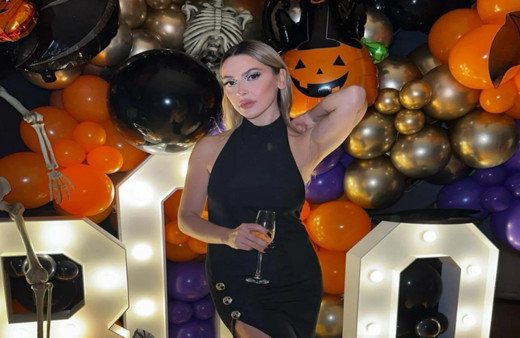 Hadise, Cadılar Bayramı tarzıyla adından söz ettirdi