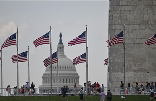 ABD'de istihdam ekimde beklenenden az arttı