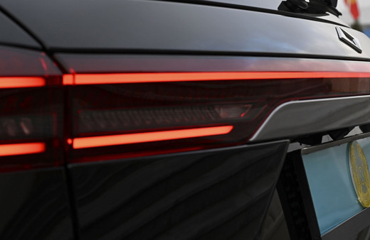 Cumhurbaşkanı Erdoğan, Kazakistan Cumhurbaşkanı'na Togg hediye etti