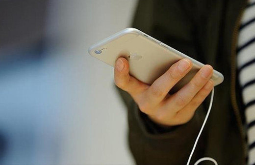 Lise öğrencisi ailesinin altınlarını kuyumcuda bozdurdu: Tüm parayı sahte savcıya gönderdi