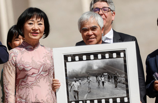 Vietnam savaşında tarihi fotoğrafı çeken muhabirden Gazze açıklaması