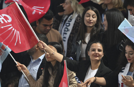 CHP'de kurultay heyecanı! Dakikalar kala açıklama yapıp çekildi