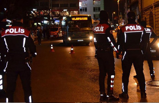 İstanbul'da aranan 640 zanlı yakalandı!