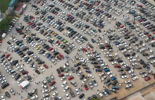 Yeni yılda fiyatlar değişecek söylentisi yetti ikinci el pazarı doldu taştı