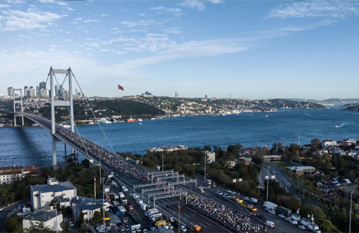 Dünyanın kıtalararası koşulan tek maratonu