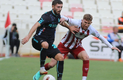 Sivasspor Adana Demirspor maçında eşitlik bozulmadı