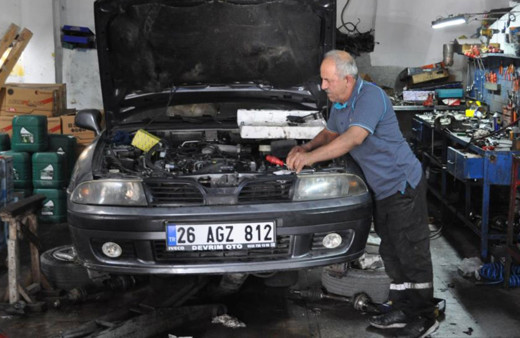 Tamirciler uyarıyor! Kış öncesi araç bakımına dikkat!