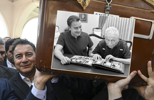 Ali Babacan'ın babası son yolculuğunu uğurlandı! Kılıçdaroğlu'na böle bağırdı: Sakın istifa etme...