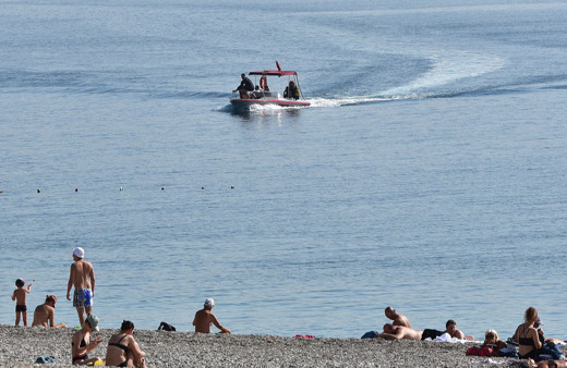Antalya'da bugün de denize girdiler!