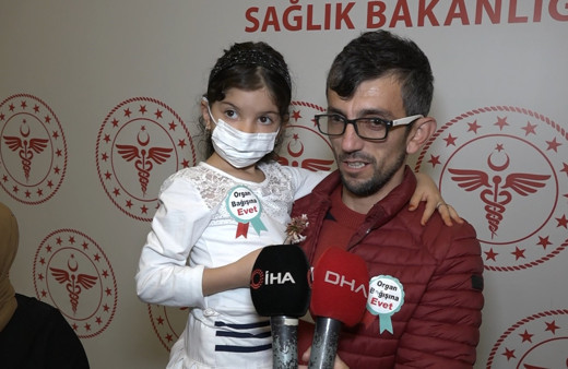 Zehirli mantar küçük kızın sonu olacaktı, karaciğer nakli ile kurtuldu