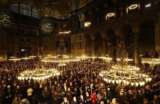 Türkiye'de dindarlık araştırması şok etti! Yüzde 6 deist ve ateist çıktı! Az rakı, evlilik öncesi cinsel ilişki...