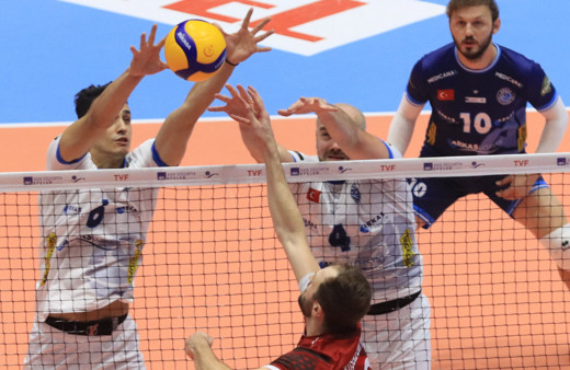 Efeler Ligi ekiplerinden Arkas Spor'un galibiyet serisi son buldu