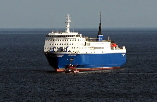 Arıza yapan yük gemisi 2 gün boyunca Karadeniz'de mahsur kaldı