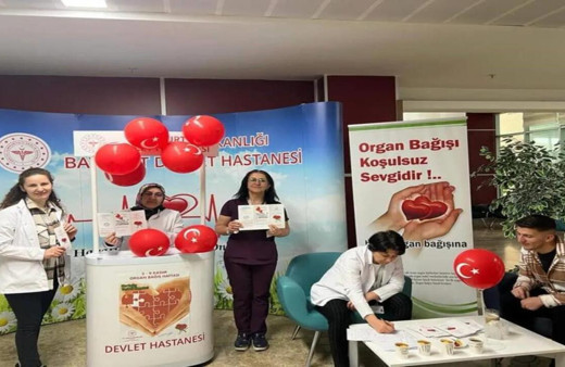 Organ Bağışı Haftası dolayısıyla stant açıldı vatandaşlar bilgilendirildi