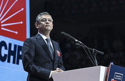 Özgür Özel, Numan Kurtulmuş ile görüştü! Olağanüstü toplantı sinyali