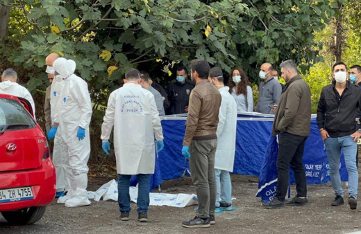 Ataşehir'de hastane otoparkında araç içinde kadın cesedi bulundu