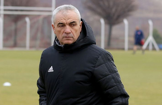 Beşiktaş resmen açıkladı! Teknik direktörlük görevine Rıza Çalımbay getirildi