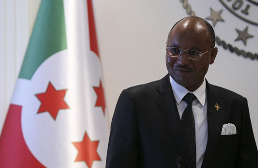 Eski başbakanın ömür boyu hapsi istendi!