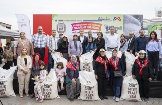 Tarsus'ta üreticilere yem desteği verildi