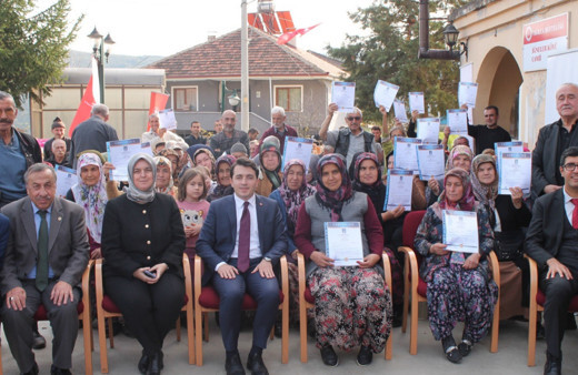 Düzce’de organik tarım yaygınlaşıyor, 50 fındık üreticisine sertifika verildi