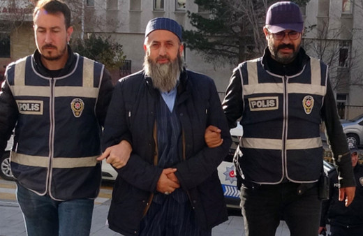 Erzurum'da Atatürk'e hakaret eden dönerci tutuklanarak cezaevine gönderildi