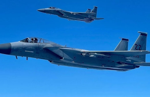 Akdeniz'de ABD uçağı düştü! Açıklama geldi: Ölüler var