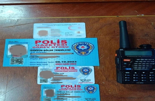 Samsun'da polis amblemli sahte basın kartı ile yakalanan şahıs gözaltına alındı