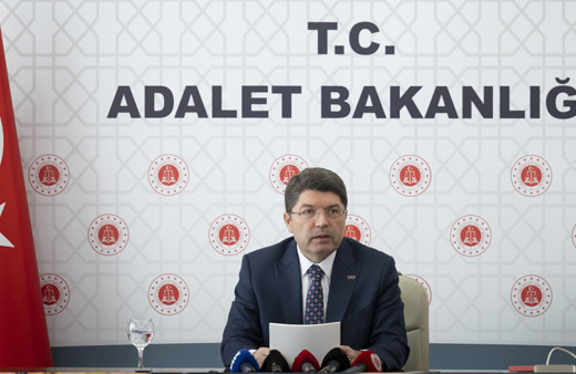 Adalet Bakanı Yılmaz Tunç'tan AYM-Yargıtay kriziyle ilgili açıklama! "Darbe söz konusu değil"