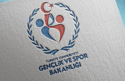 Bakan duyurdu! GSB burs ve kredi başvuru sonuçları açıklandı