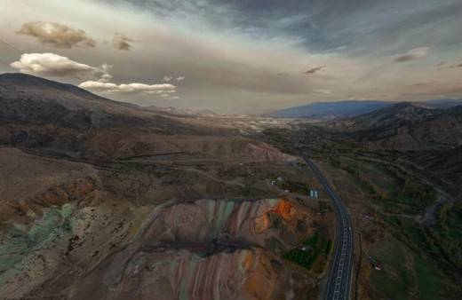 Gökkuşağı Tepeleri, doğaseverleri hayran bırakıyor