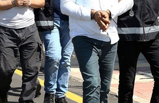 ‘Sarallar’ olarak bilinen organize suç çetesi çökertildi