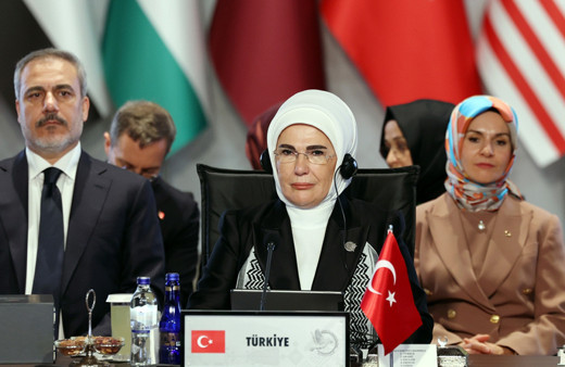 Emine Erdoğan'dan dünyaya Gazze mesajı! "Vahşeti durdurmak için neyi bekliyorsunuz?"